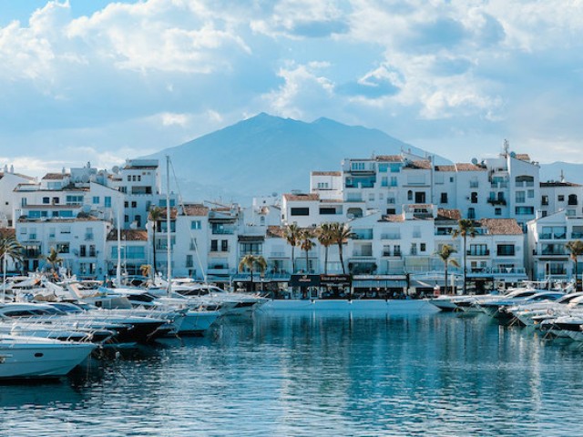 2 Schlafzimmer Apartment in Puerto Banús
