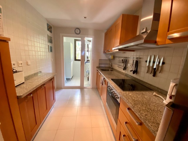 Huoneisto, Los Arqueros, R5330092