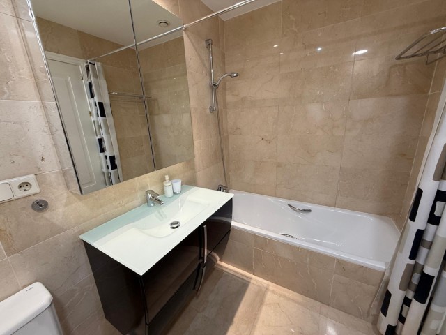 2 Soveroms Leilighet i Los Arqueros