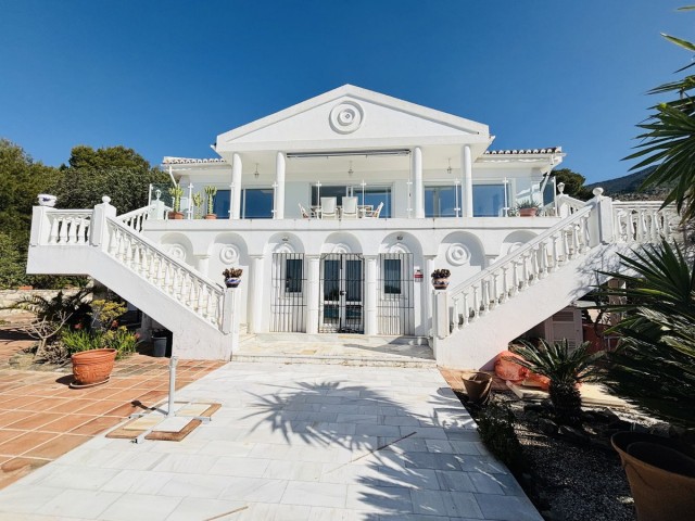 Villa, Valtocado, R5337256