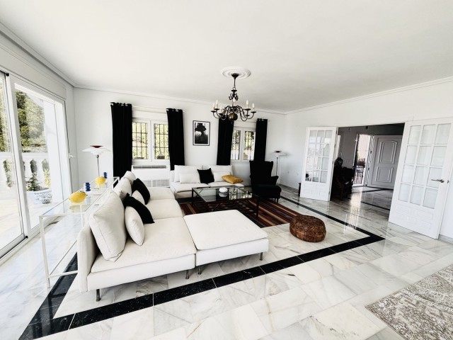 5 Slaapkamer Villa in Valtocado