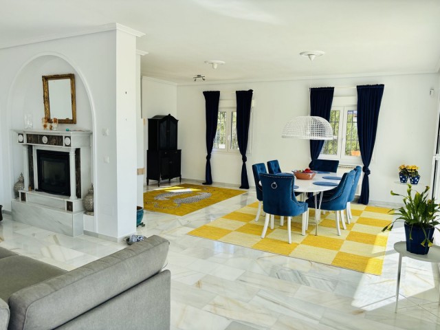 5 Slaapkamer Villa in Valtocado