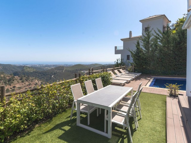 Villa avec 5 Chambres  à Benahavís