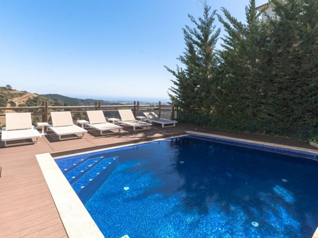 Villa avec 5 Chambres  à Benahavís