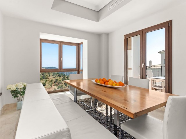 Villa avec 5 Chambres  à Benahavís