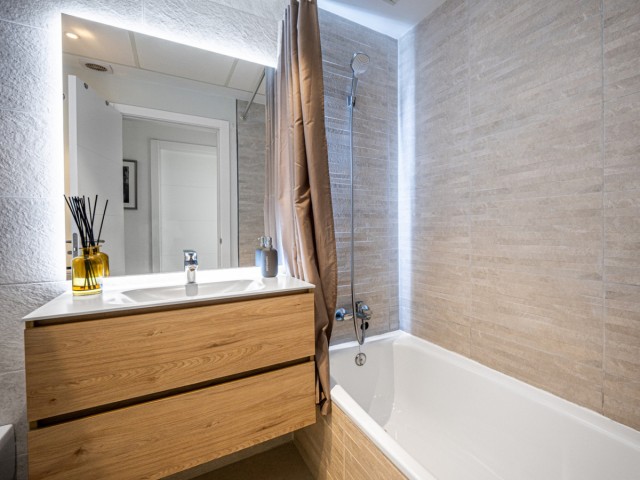 2 Schlafzimmer Apartment in Estepona