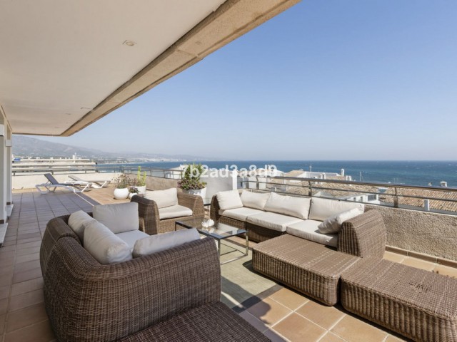 Penthouse in Puerto Banús