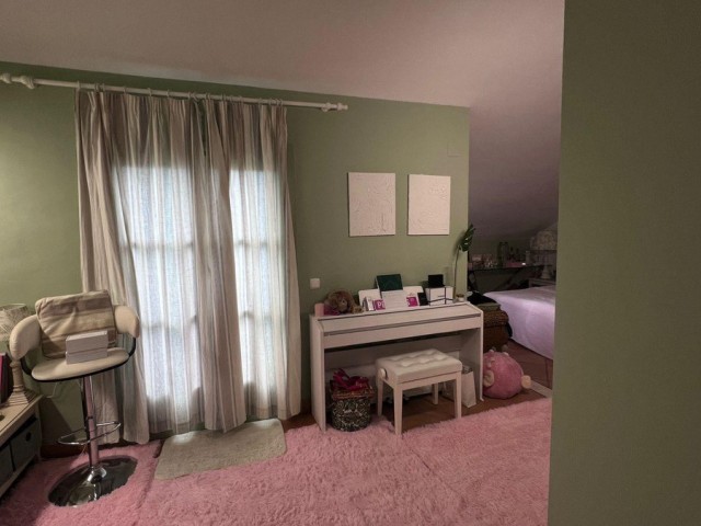 4 Bedrooms Townhouse in Sotogrande