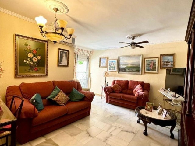 Apartment, La Carihuela, R5340154