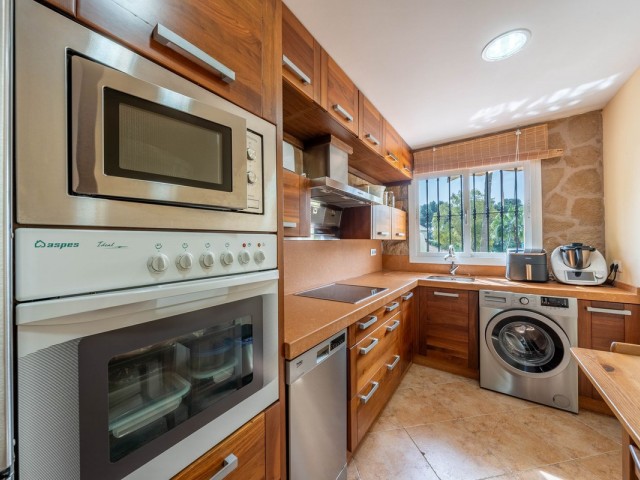 Leilighet, Aloha, R5340661