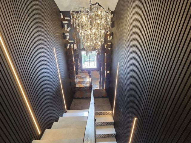 2 Makuuhuoneen Rivitalo Nueva Andalucía