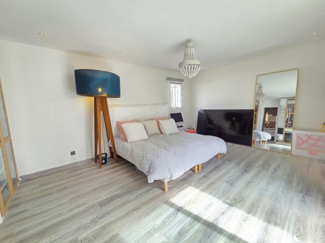 2 Makuuhuoneen Rivitalo Nueva Andalucía