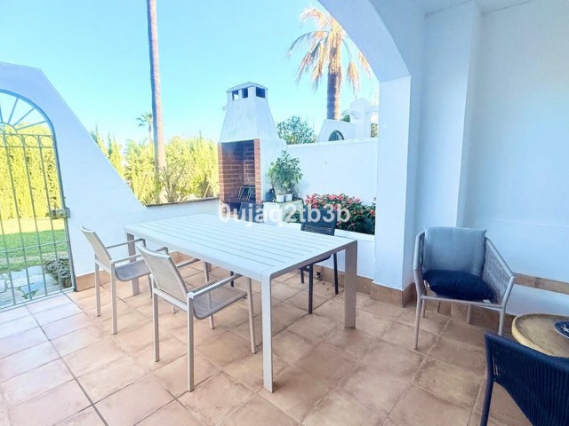 2 Makuuhuoneen Huoneisto Nagüeles