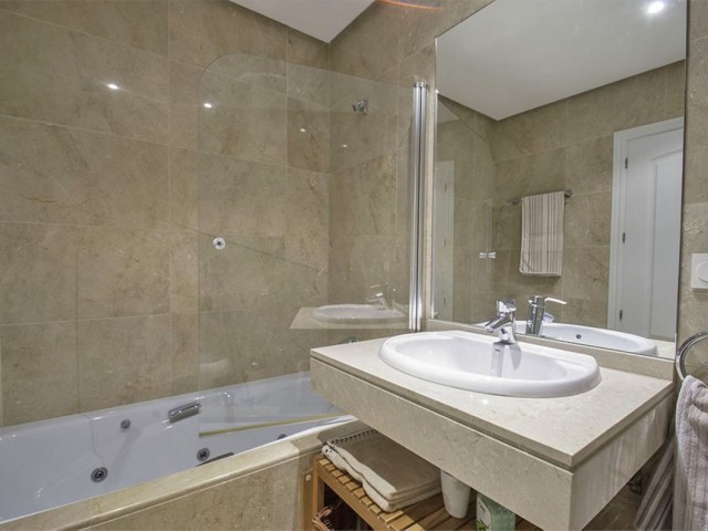 Kattohuoneisto La Alcaidesa