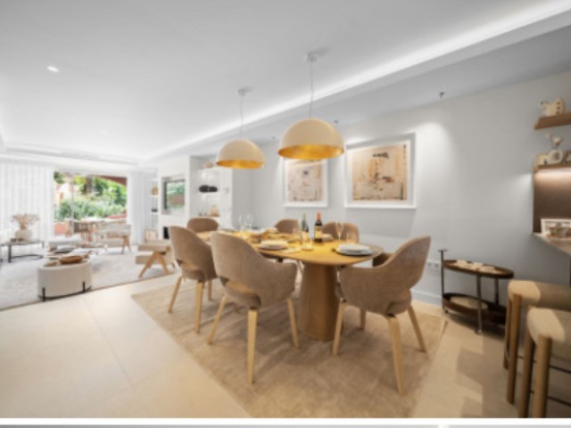 3 Schlafzimmer Reihenhaus in Nueva Andalucía