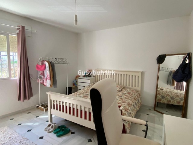 5 Slaapkamer Rijtjeshuis in Ojén