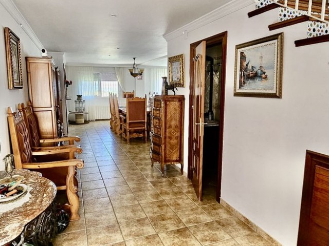 6 Schlafzimmer Villa in Alhaurín de la Torre