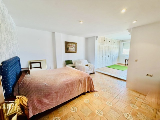 6 Schlafzimmer Villa in Alhaurín de la Torre