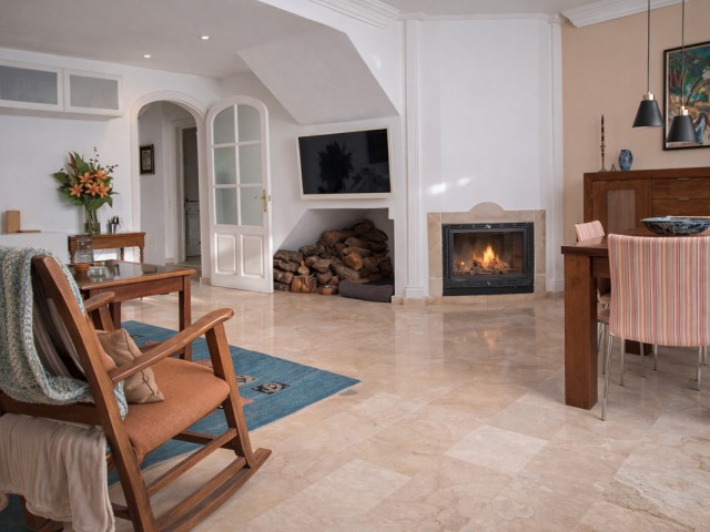 4 Sovrums Villa i Estepona