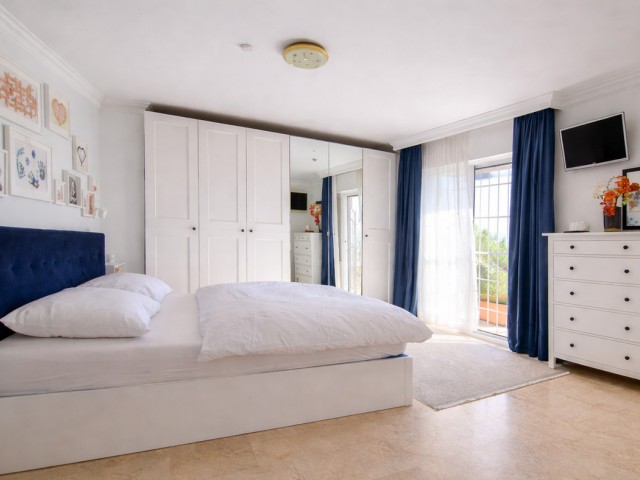 4 Sovrums Villa i Estepona