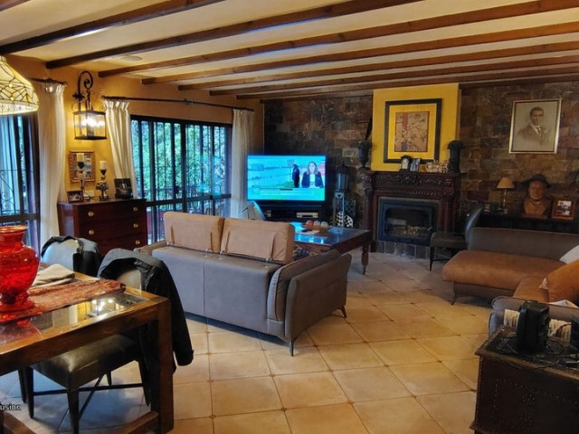 3 Makuuhuoneen Huvila Río Real