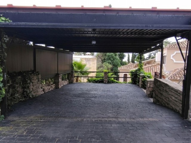 3 Makuuhuoneen Huvila Río Real