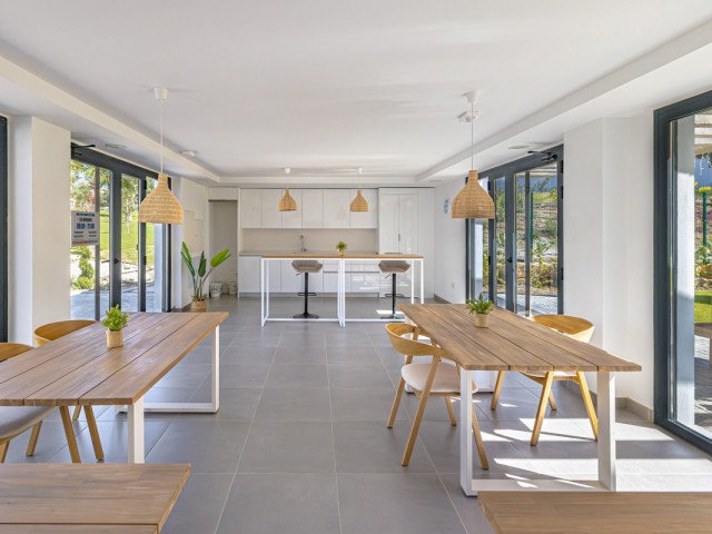 2 Slaapkamer Appartement in Estepona