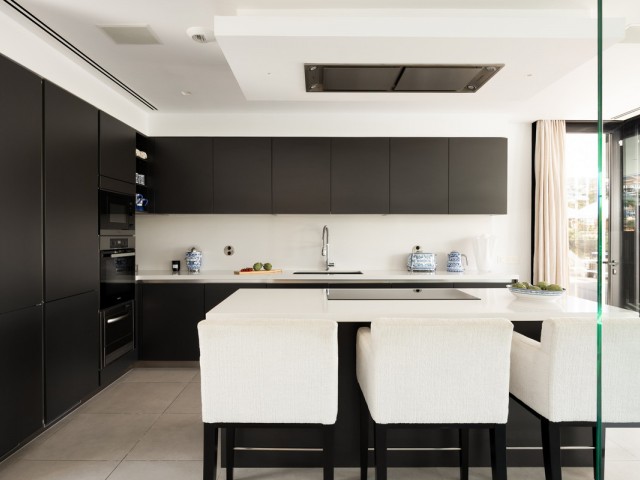 4 Schlafzimmer Villa in Nueva Andalucía