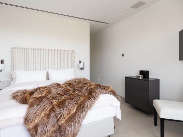 4 Schlafzimmer Villa in Nueva Andalucía