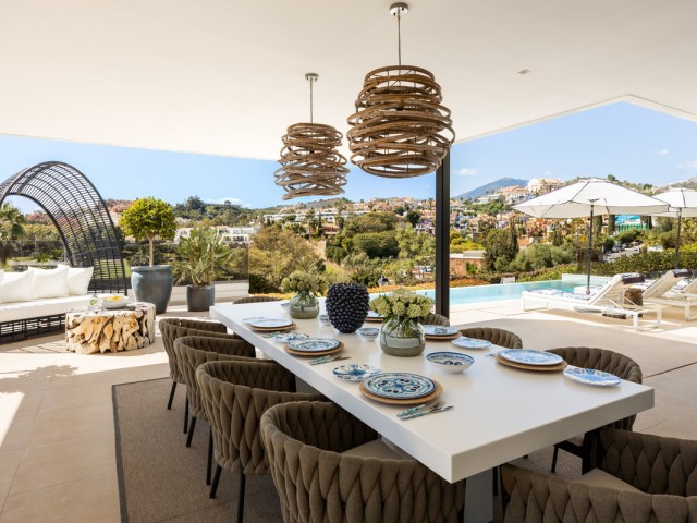 4 Schlafzimmer Villa in Nueva Andalucía