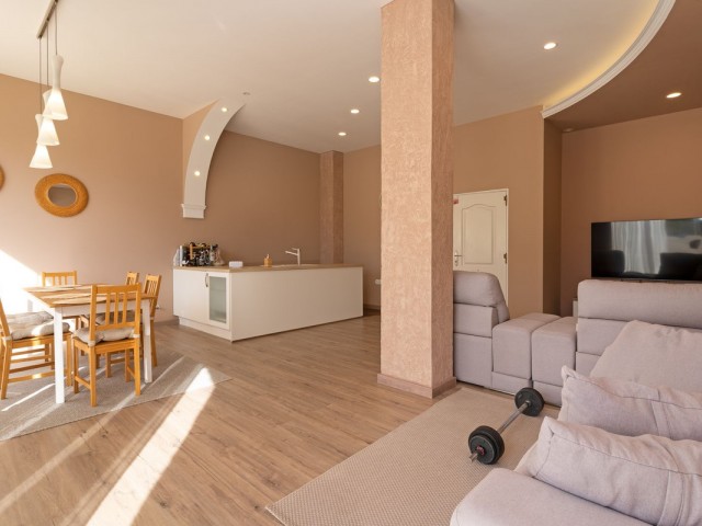 4 Bedrooms Townhouse in Calahonda