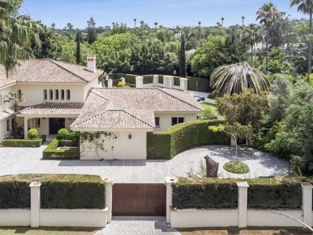 Villa, Sotogrande Costa, R5342077