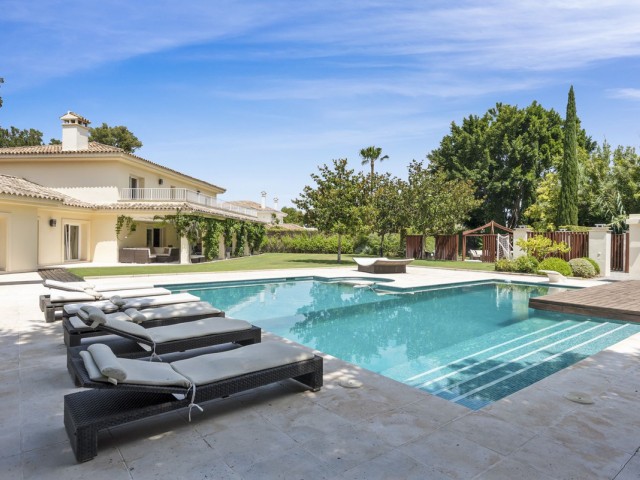 Villa, Sotogrande Costa, R5342077