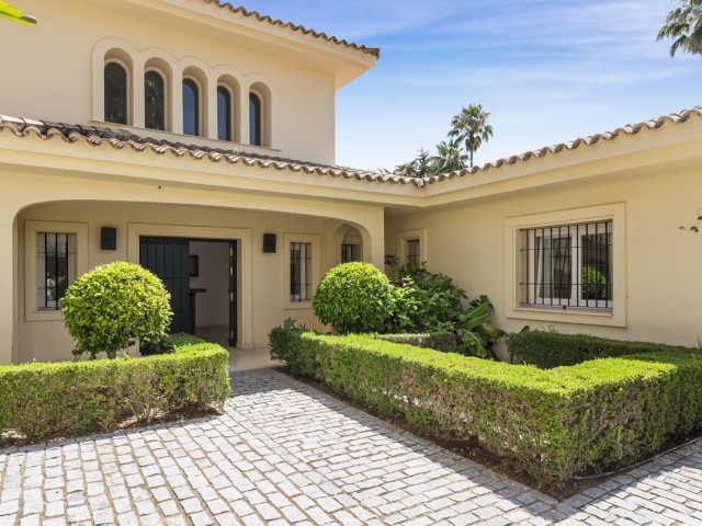 7 Soveroms Villa i Sotogrande Costa