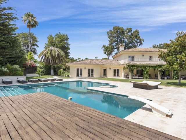 7 Soveroms Villa i Sotogrande Costa