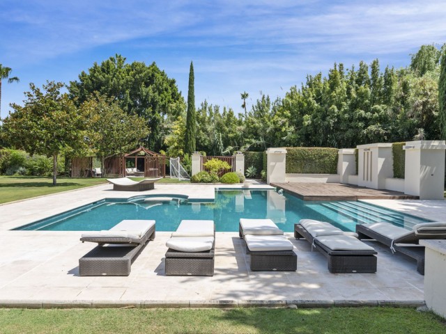 7 Soveroms Villa i Sotogrande Costa