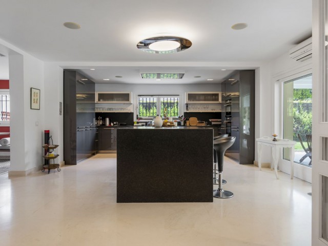 7 Soveroms Villa i Sotogrande Costa