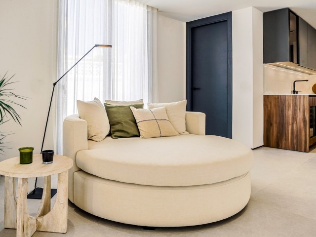 5 Schlafzimmer Villa in Nueva Andalucía