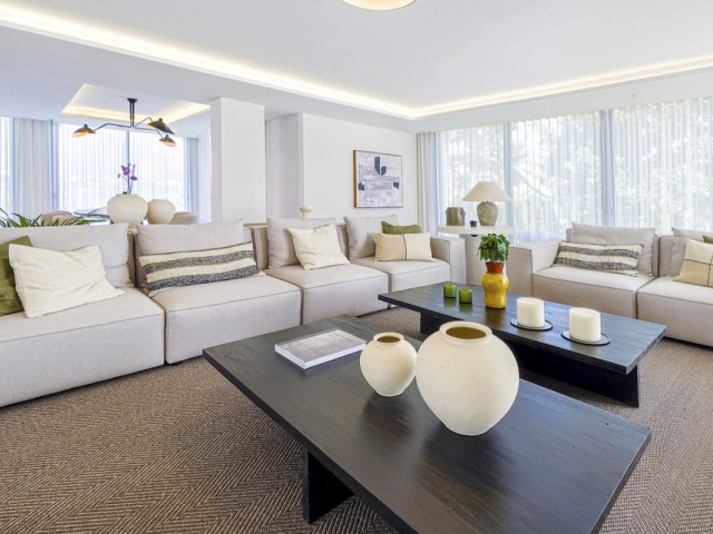 5 Schlafzimmer Villa in Nueva Andalucía