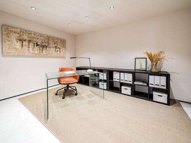 5 Schlafzimmer Villa in Nueva Andalucía