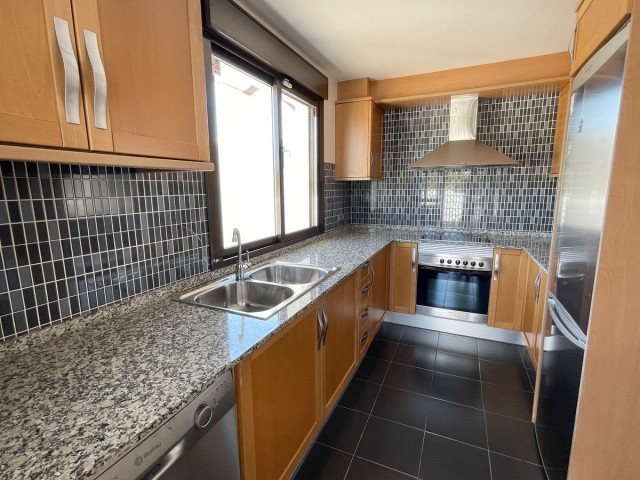 Apartment, New Golden Mile, R2674019