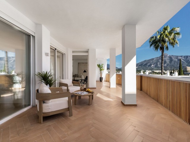 2 Schlafzimmer Apartment in Nueva Andalucía