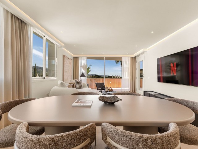 2 Schlafzimmer Apartment in Nueva Andalucía