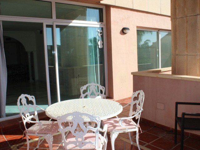 2 Bedrooms Apartment in Marbella