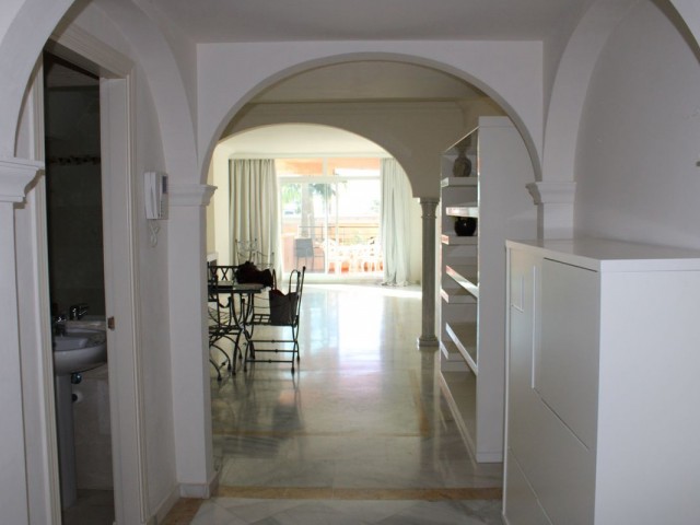 2 Bedrooms Apartment in Marbella
