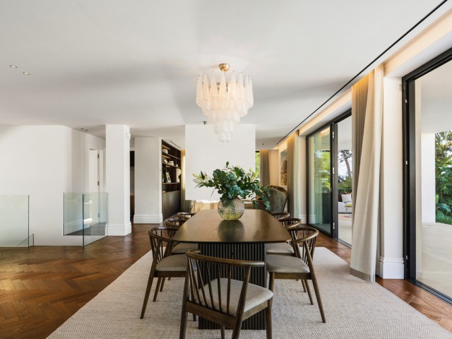 6 Schlafzimmer Villa in Nueva Andalucía