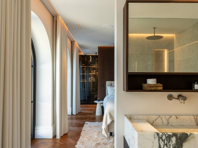 6 Schlafzimmer Villa in Nueva Andalucía