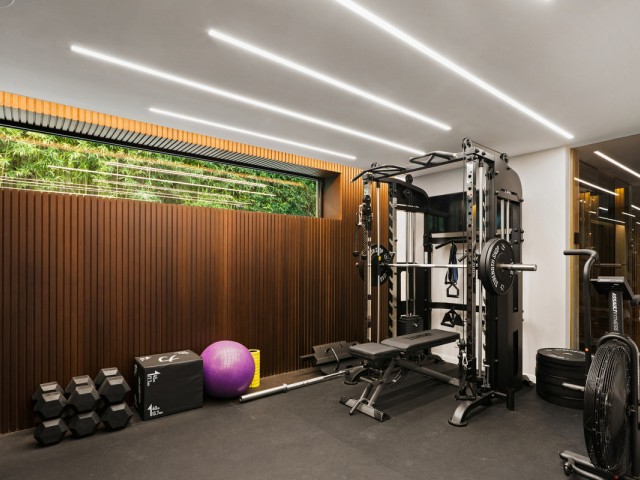 6 Schlafzimmer Villa in Nueva Andalucía