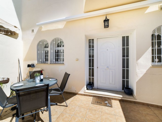 4 Makuuhuoneen Rivitalo Torreblanca