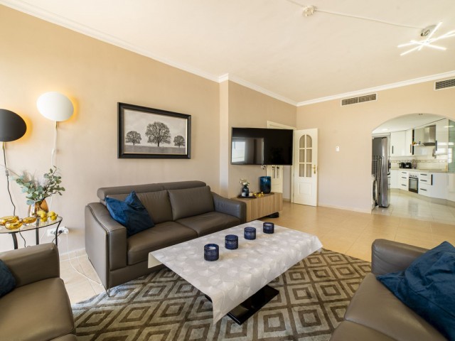 4 Makuuhuoneen Rivitalo Torreblanca